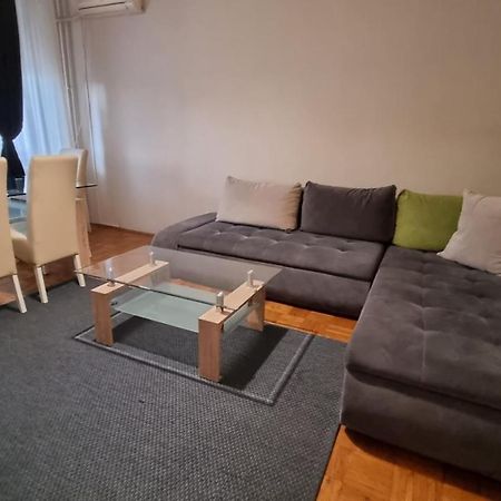 Slavija Square Apartments ベオグラード エクステリア 写真