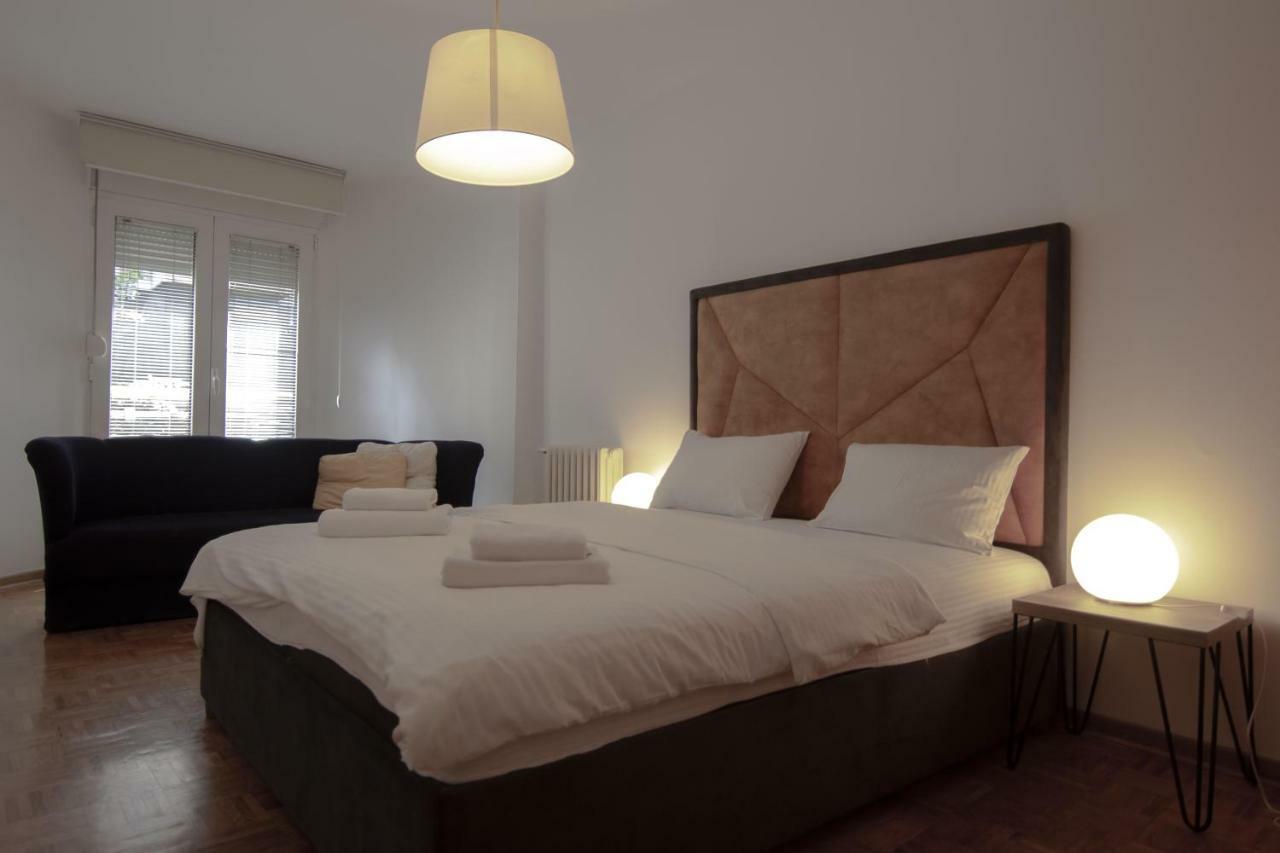 Slavija Square Apartments ベオグラード エクステリア 写真