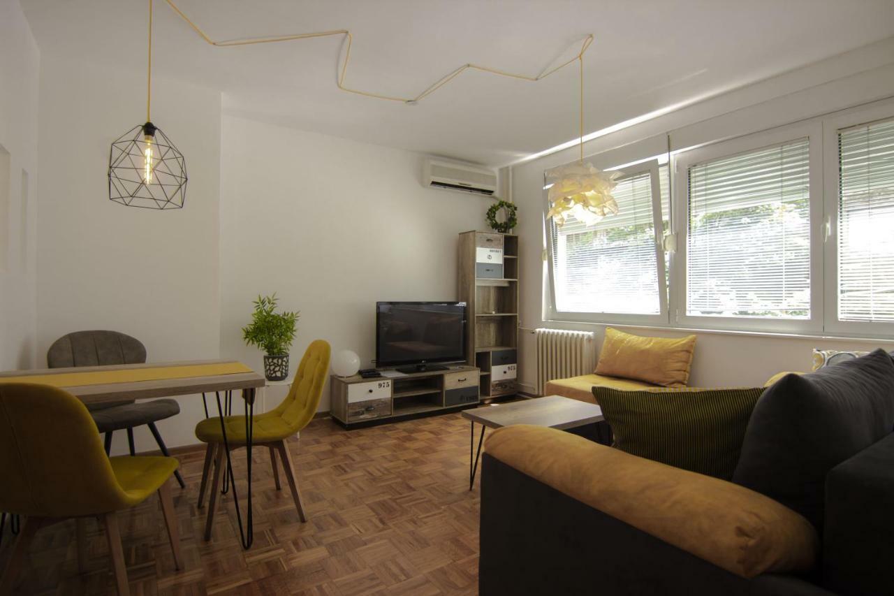 Slavija Square Apartments ベオグラード エクステリア 写真