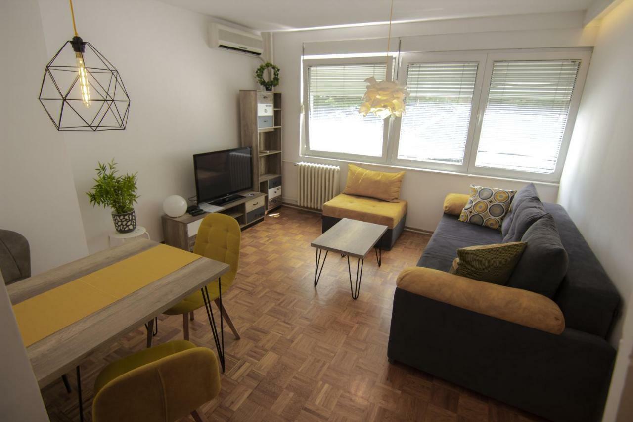 Slavija Square Apartments ベオグラード エクステリア 写真